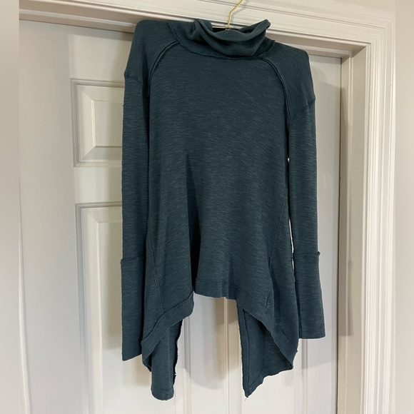 We the Free open back sweater - Picture 2 of 7